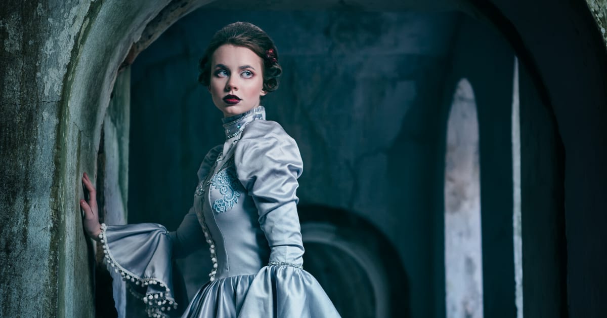 7 Romantic Fairytale Retellings